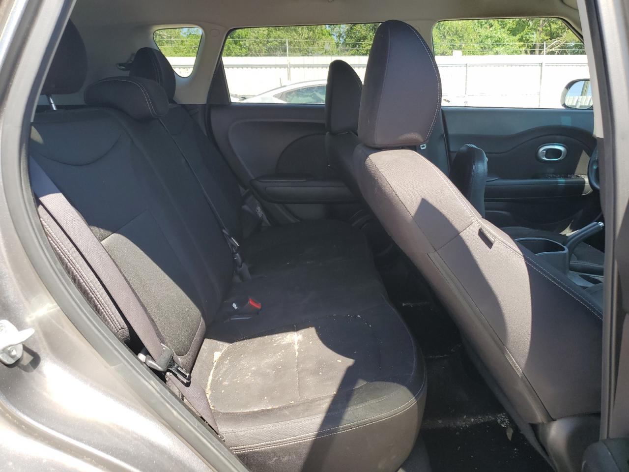 KNDJN2A24F7220856 2015 Kia Soul