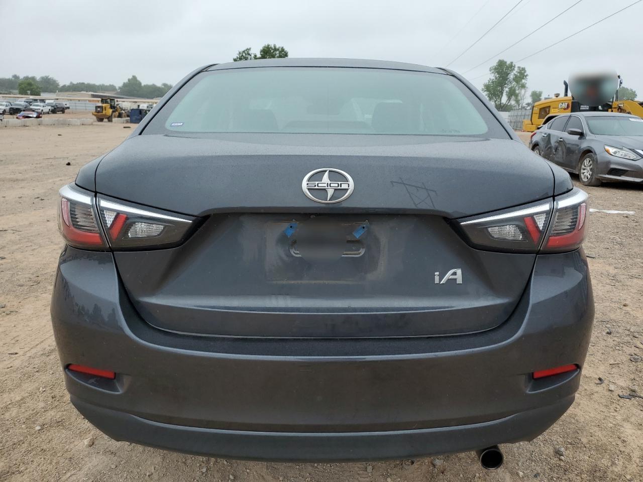 3MYDLBZV8GY129222 2016 Toyota Scion Ia