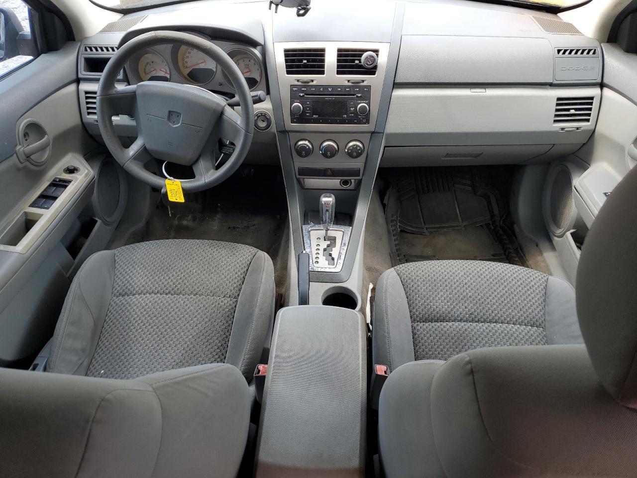 1B3LC46K58N648700 2008 Dodge Avenger Se