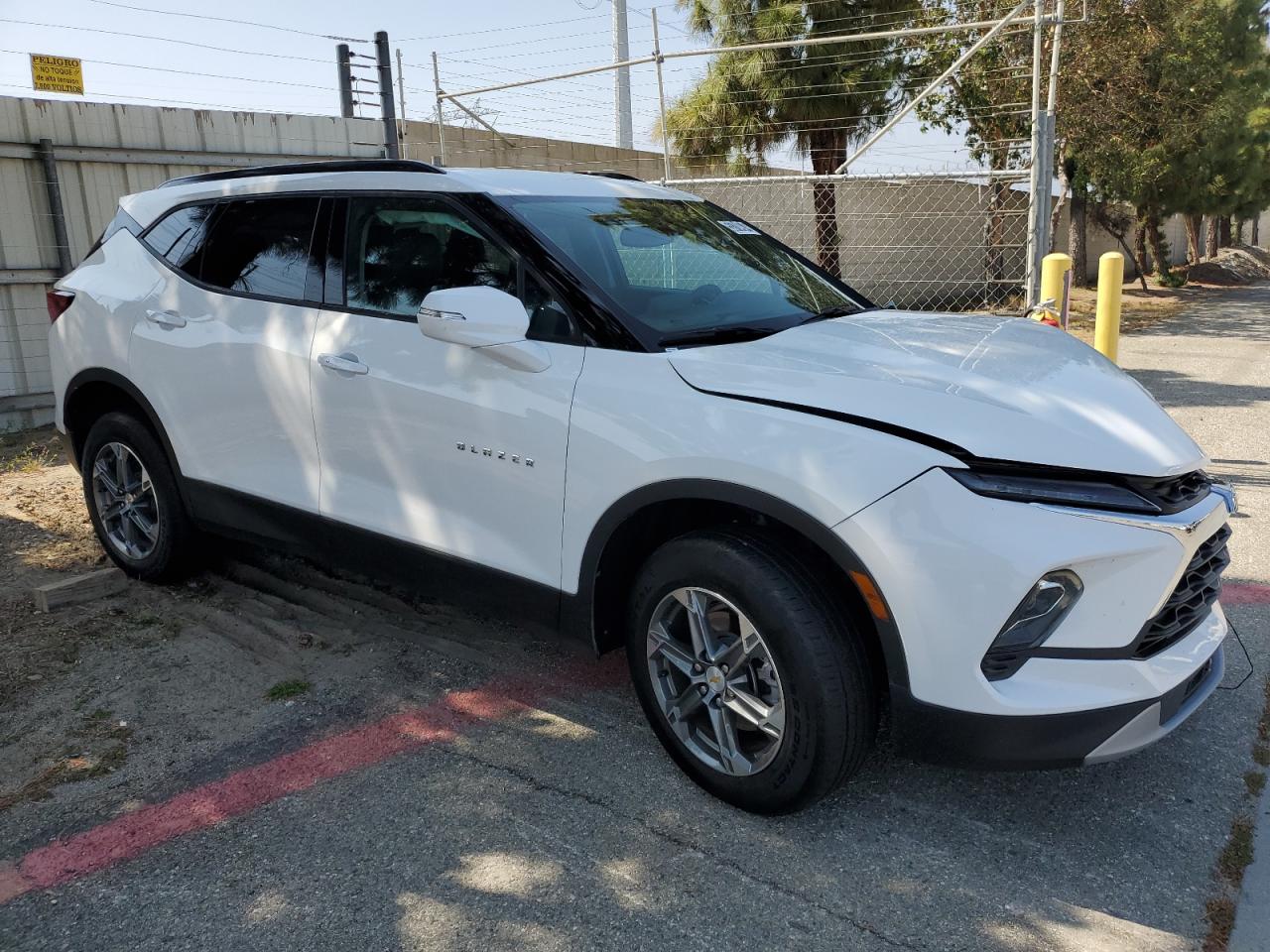 3GNKBDR4XRS168399 2024 Chevrolet Blazer 3Lt