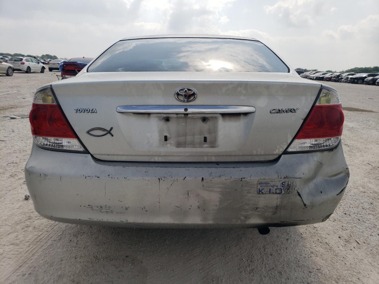 4T1BE32KX5U942112 2005 Toyota Camry Le