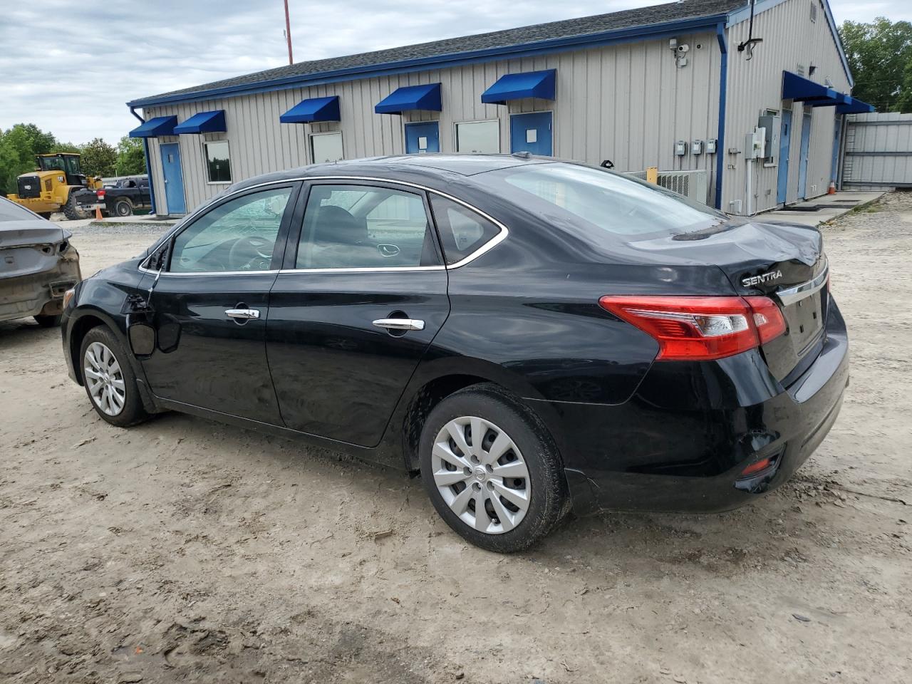 3N1AB7AP2HY322677 2017 Nissan Sentra S