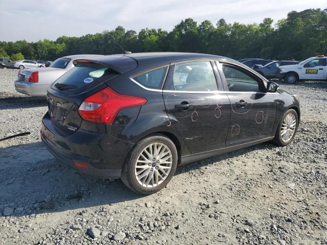 2014 Ford Focus Titanium VIN: 1FADP3N23EL319946 Lot: 55933434