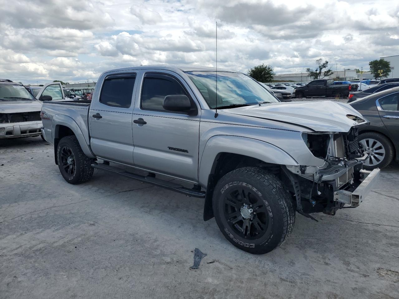 5TFJU4GN6FX082303 2015 Toyota Tacoma Double Cab Prerunner