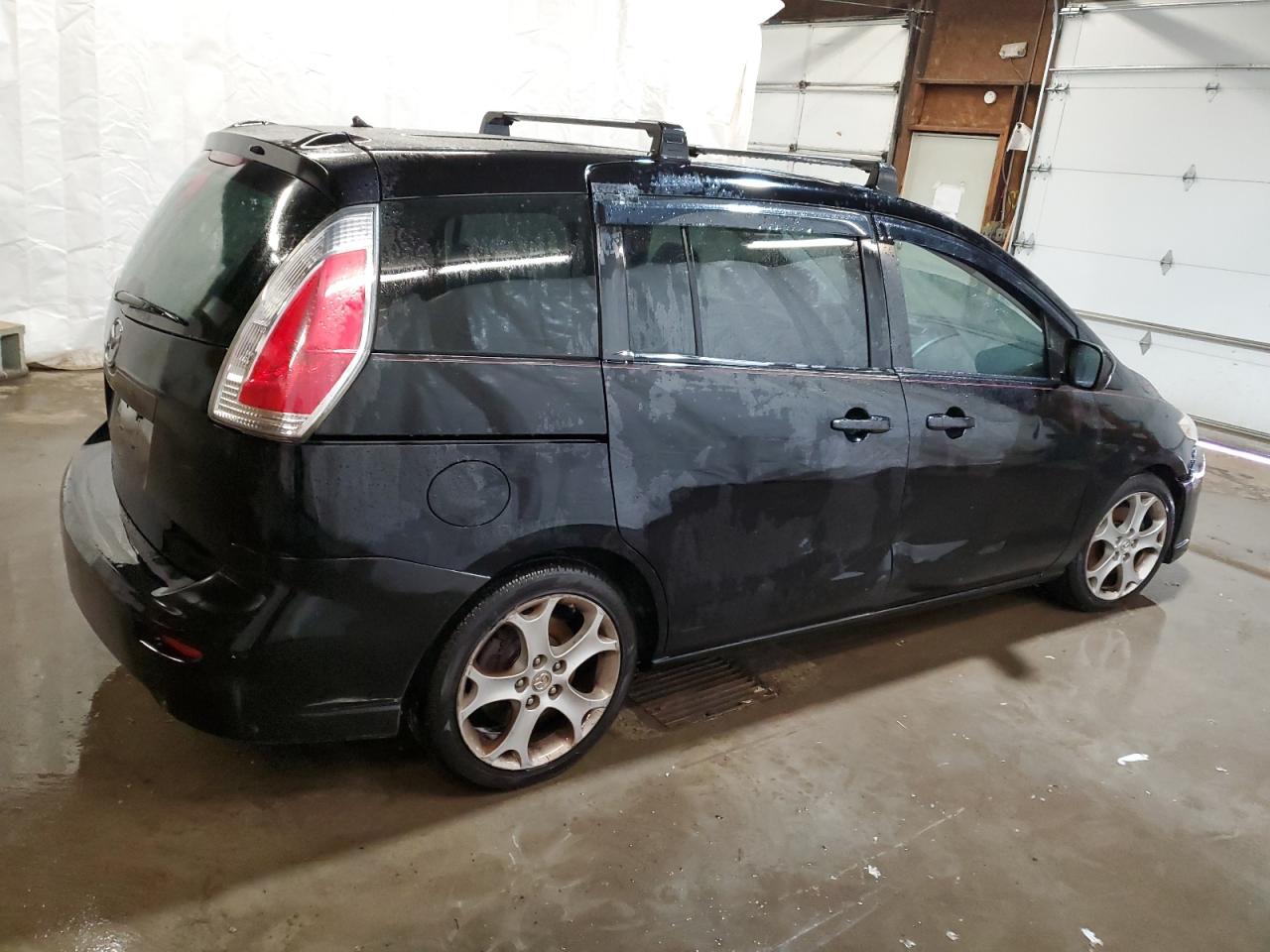 JM1CR2W3XA0375556 2010 Mazda 5