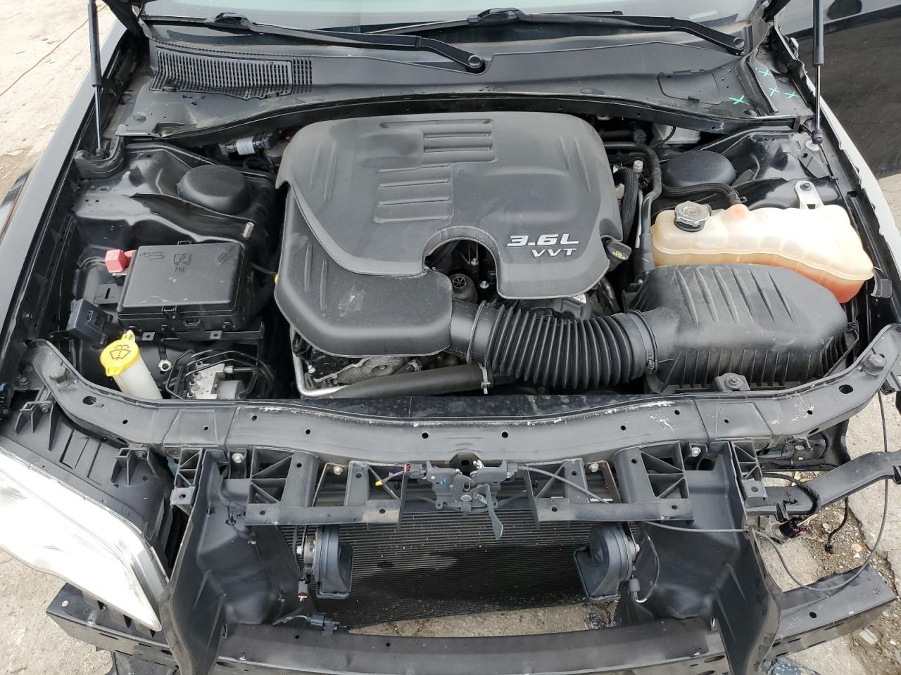 2C3CCAEG7JH314102 2018 Chrysler 300 Limited