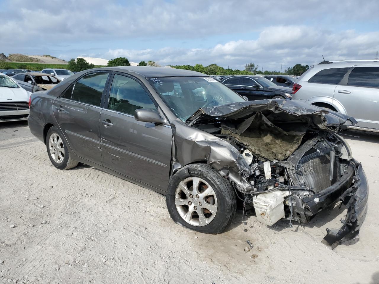 4T1BE32K25U543341 2005 Toyota Camry Le