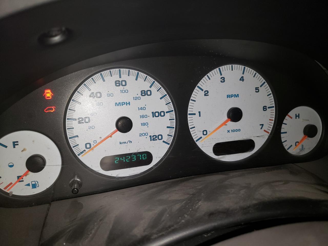 2D4GP34L33R130304 2003 Dodge Grand Caravan El