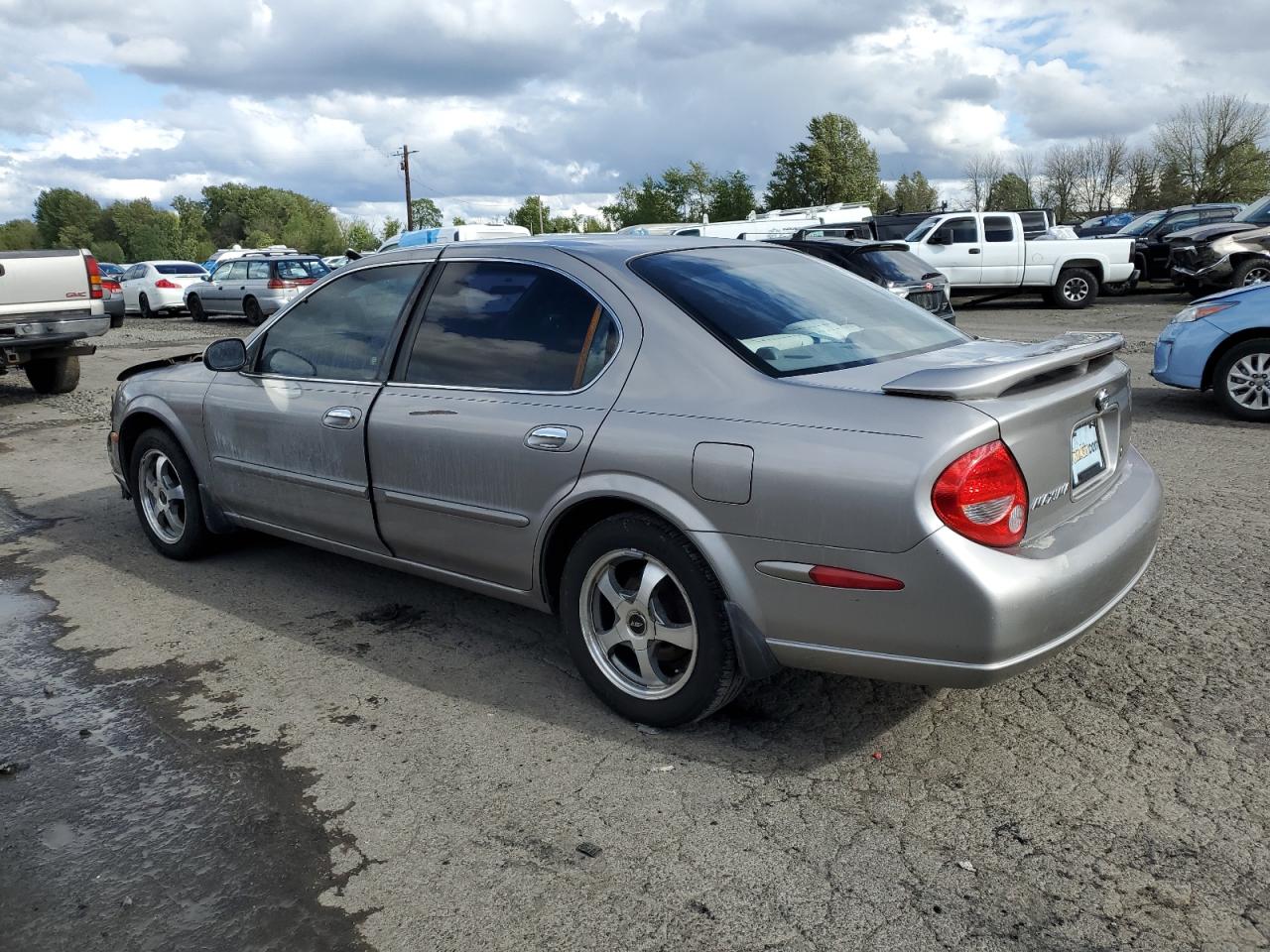 JN1CA31D91T813739 2001 Nissan Maxima Gxe