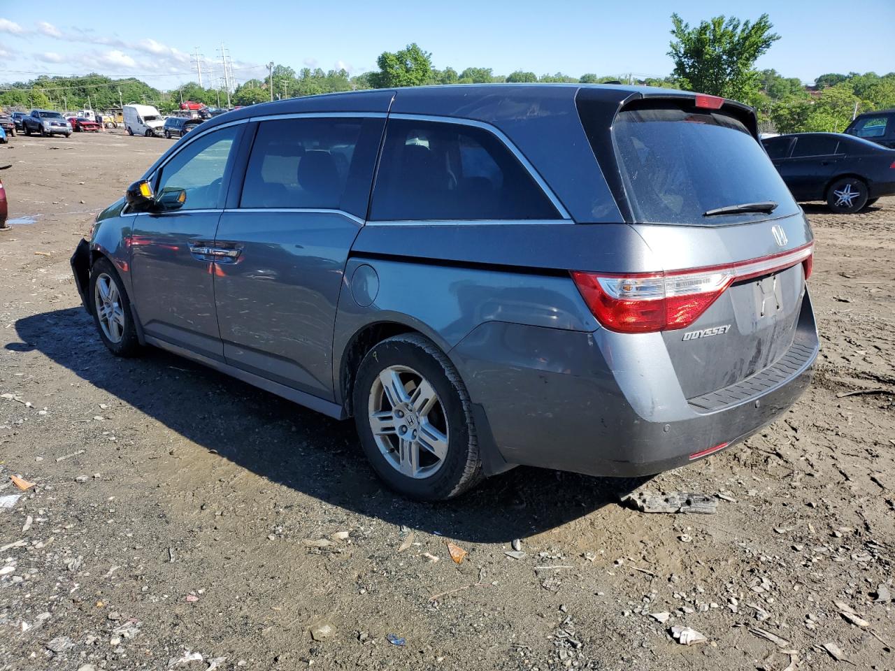 5FNRL5H90BB027606 2011 Honda Odyssey Touring