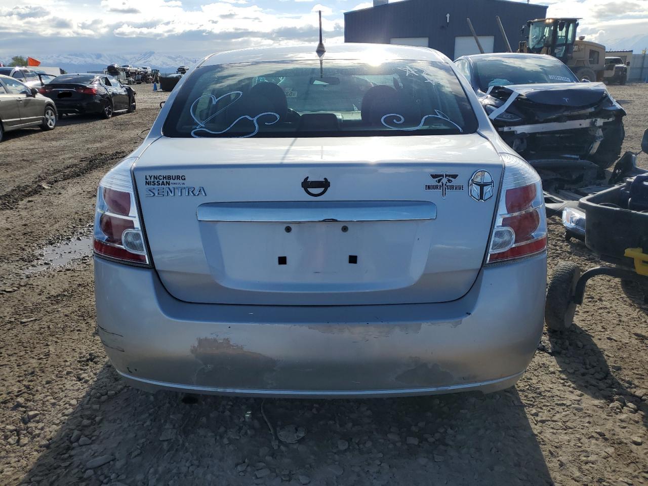 3N1AB6AP5AL681566 2010 Nissan Sentra 2.0