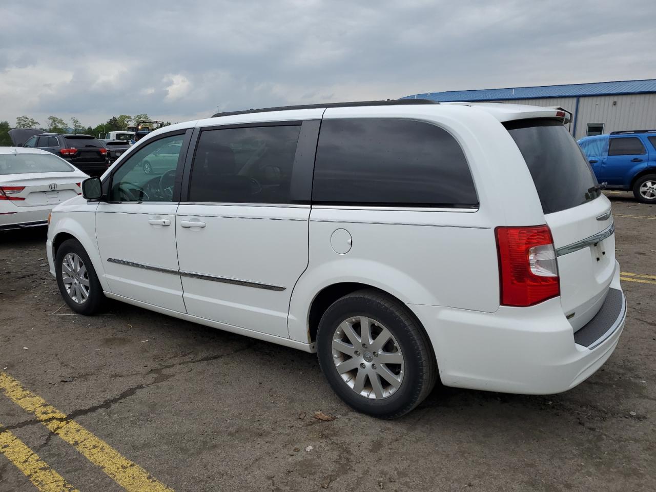 2C4RC1BG9ER382864 2014 Chrysler Town & Country Touring