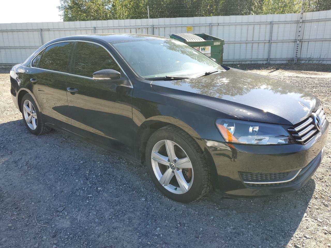 2014 Volkswagen Passat Se vin: 1VWBT7A36EC064144