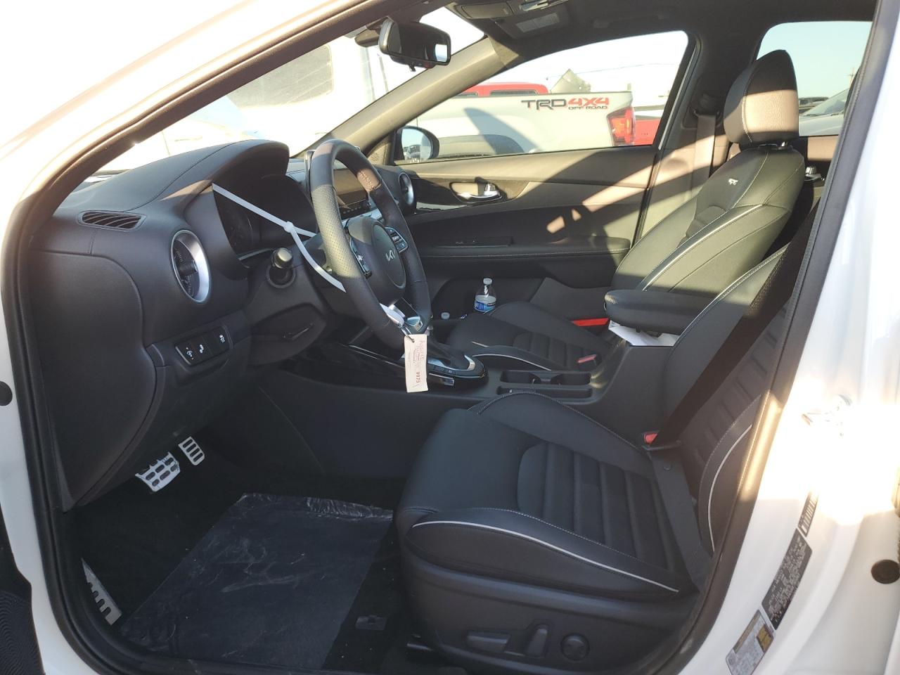 3KPF54AD0RE785063 2024 Kia Forte Gt Line