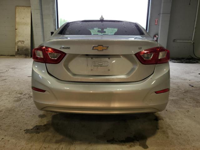 2017 Chevrolet Cruze Lt VIN: 1G1BE5SM7H7228709 Lot: 55500704