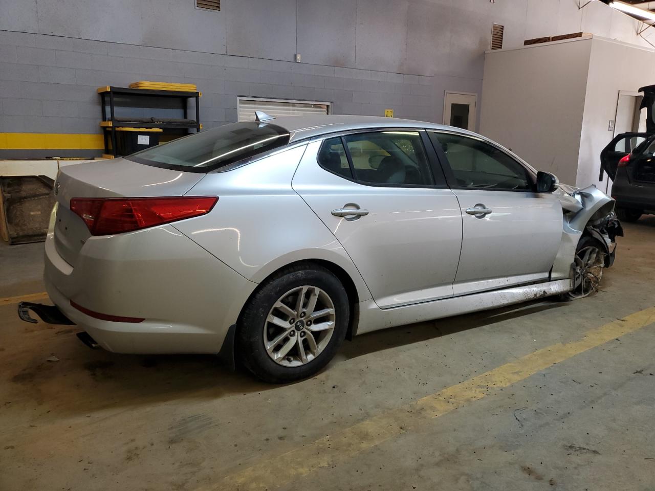 KNAGM4A79B5070296 2011 Kia Optima Lx