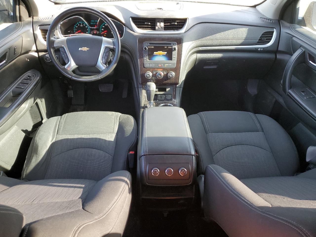1GNKRGKD5FJ163373 2015 Chevrolet Traverse Lt