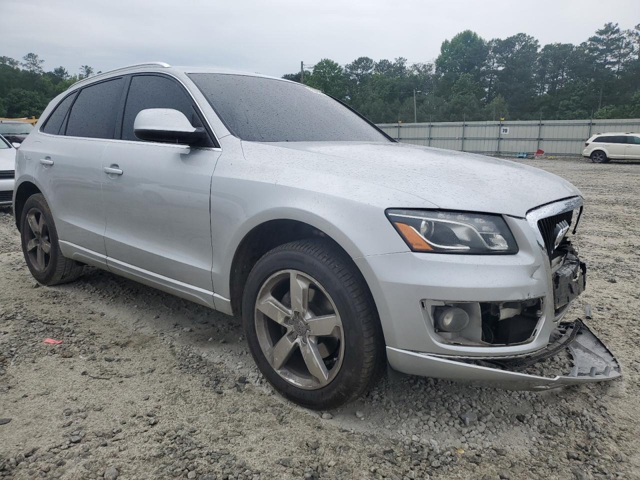 WA1LKAFP8AA019483 2010 Audi Q5 Premium Plus