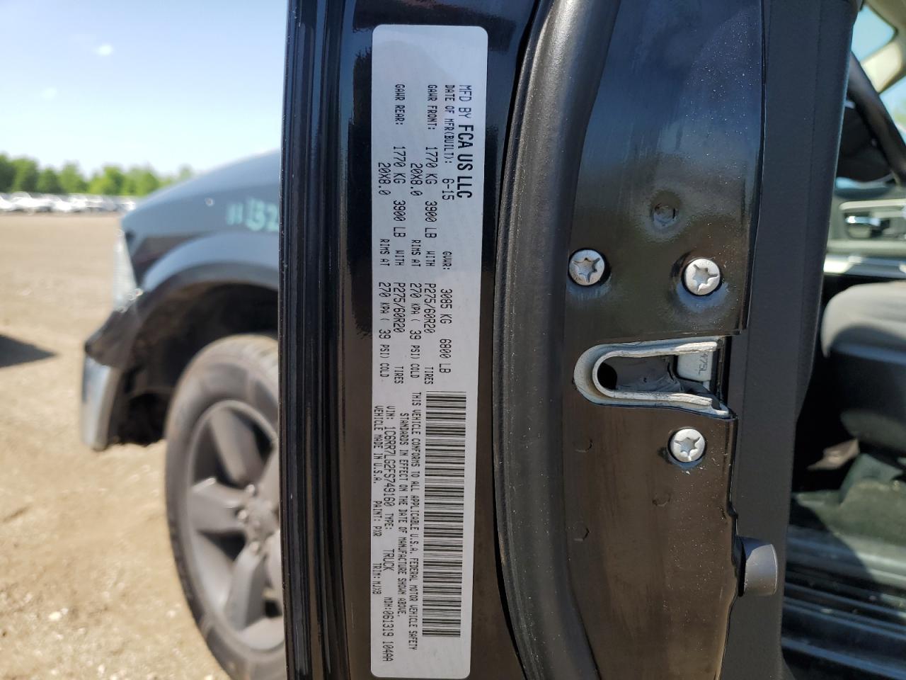 1C6RR7LG2FS749160 2015 Ram 1500 Slt