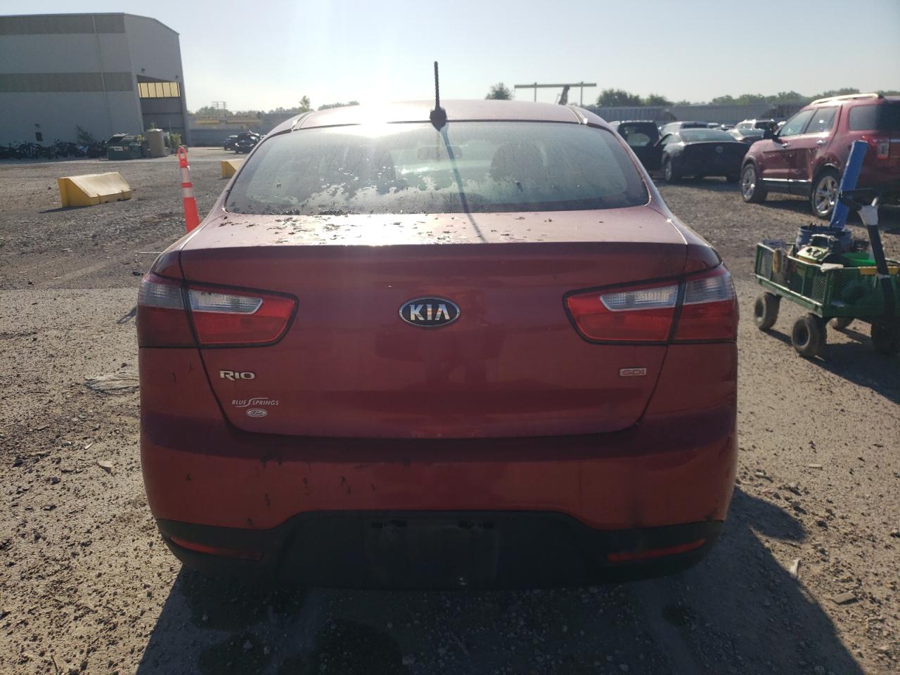 KNADM4A35E6352210 2014 Kia Rio Lx