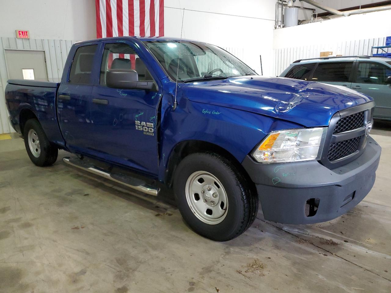 1C6RR6FG0KS687032 2019 Ram 1500 Classic Tradesman