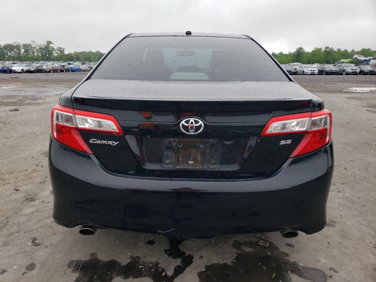 4T1BK1FK3EU542402 2014 Toyota Camry Se