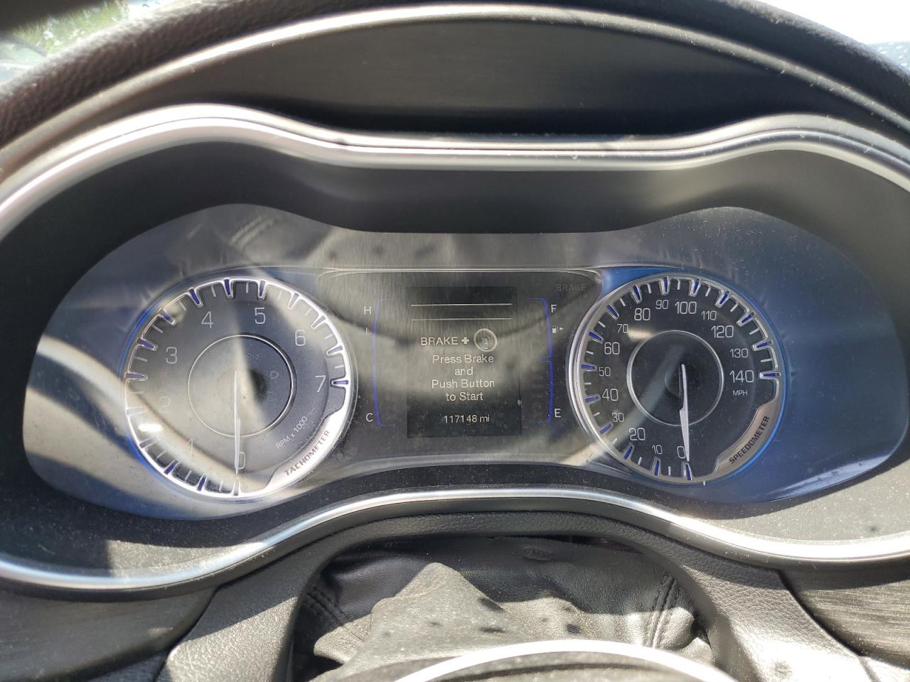 1C3CCCAB6FN502825 2015 Chrysler 200 Limited