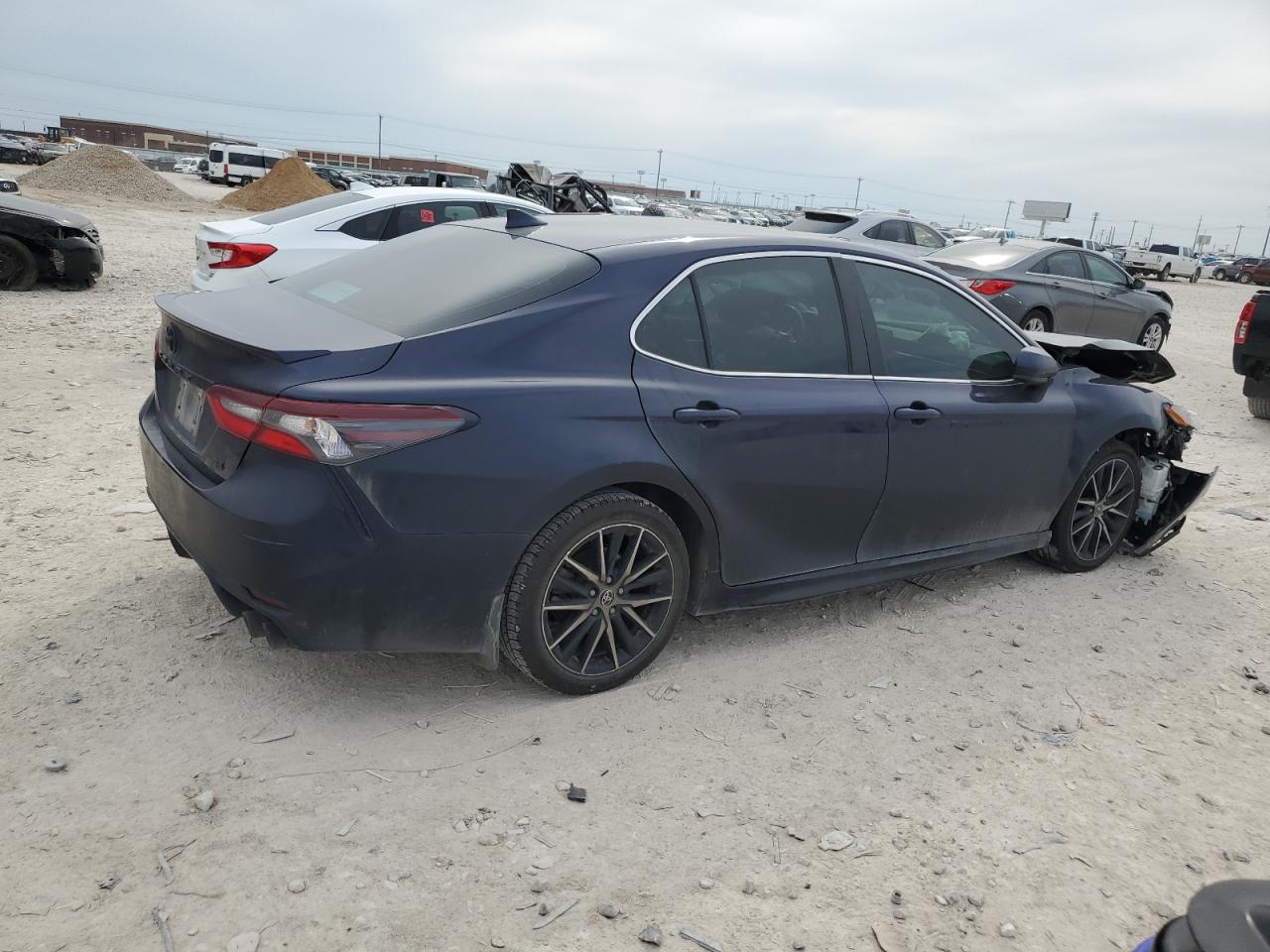 2021 Toyota Camry Se vin: 4T1G11AK1MU428767