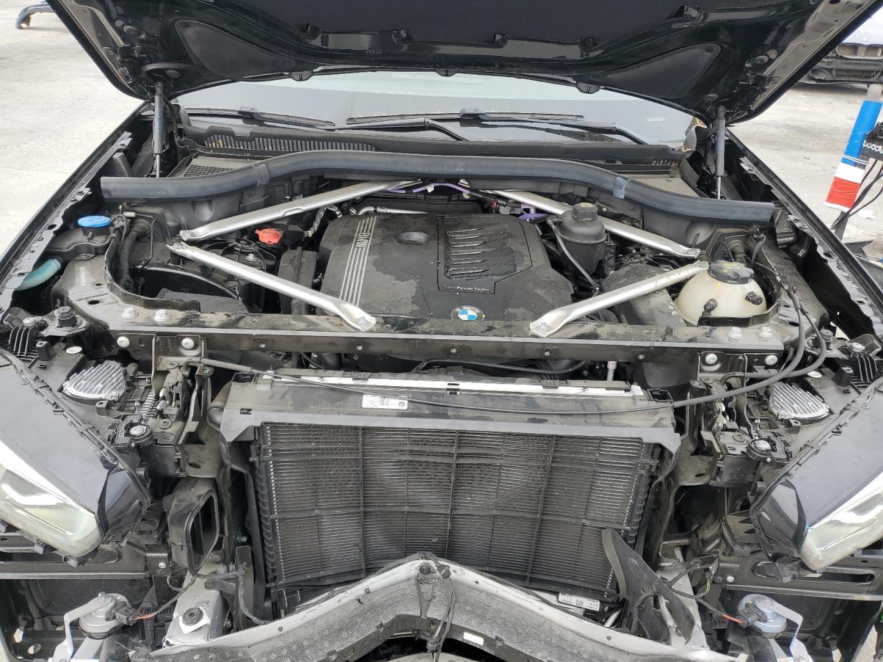 5UXCR4C04N9K73224 2022 BMW X5 Sdrive 40I