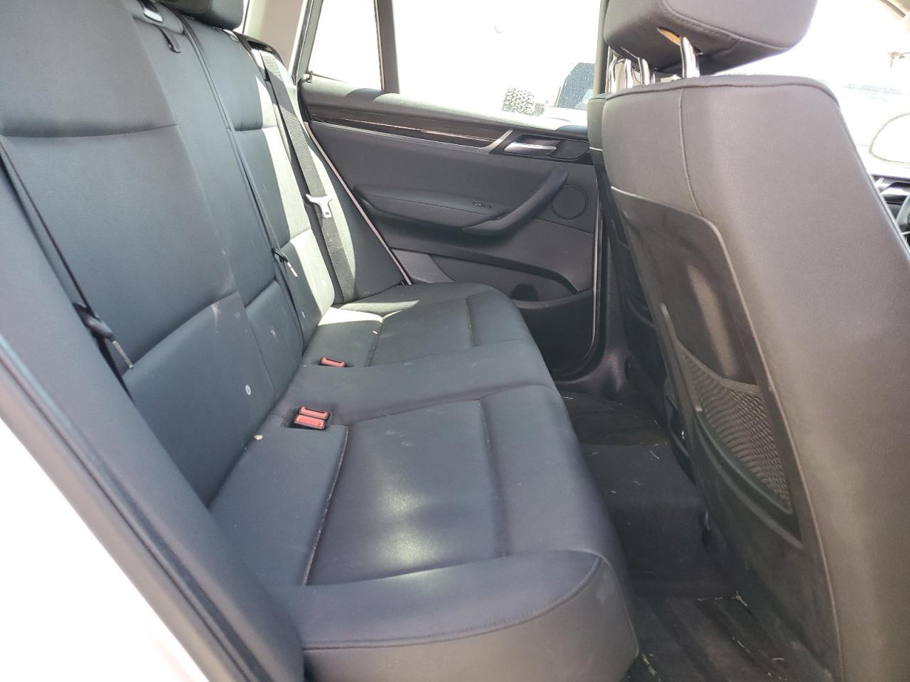 5UXWX9C32H0W69137 2017 BMW X3 xDrive28I