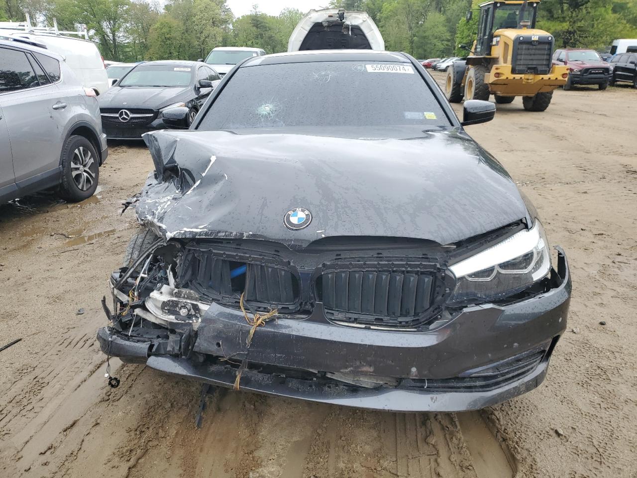 2018 BMW 530 Xi vin: WBAJA7C57JG909280