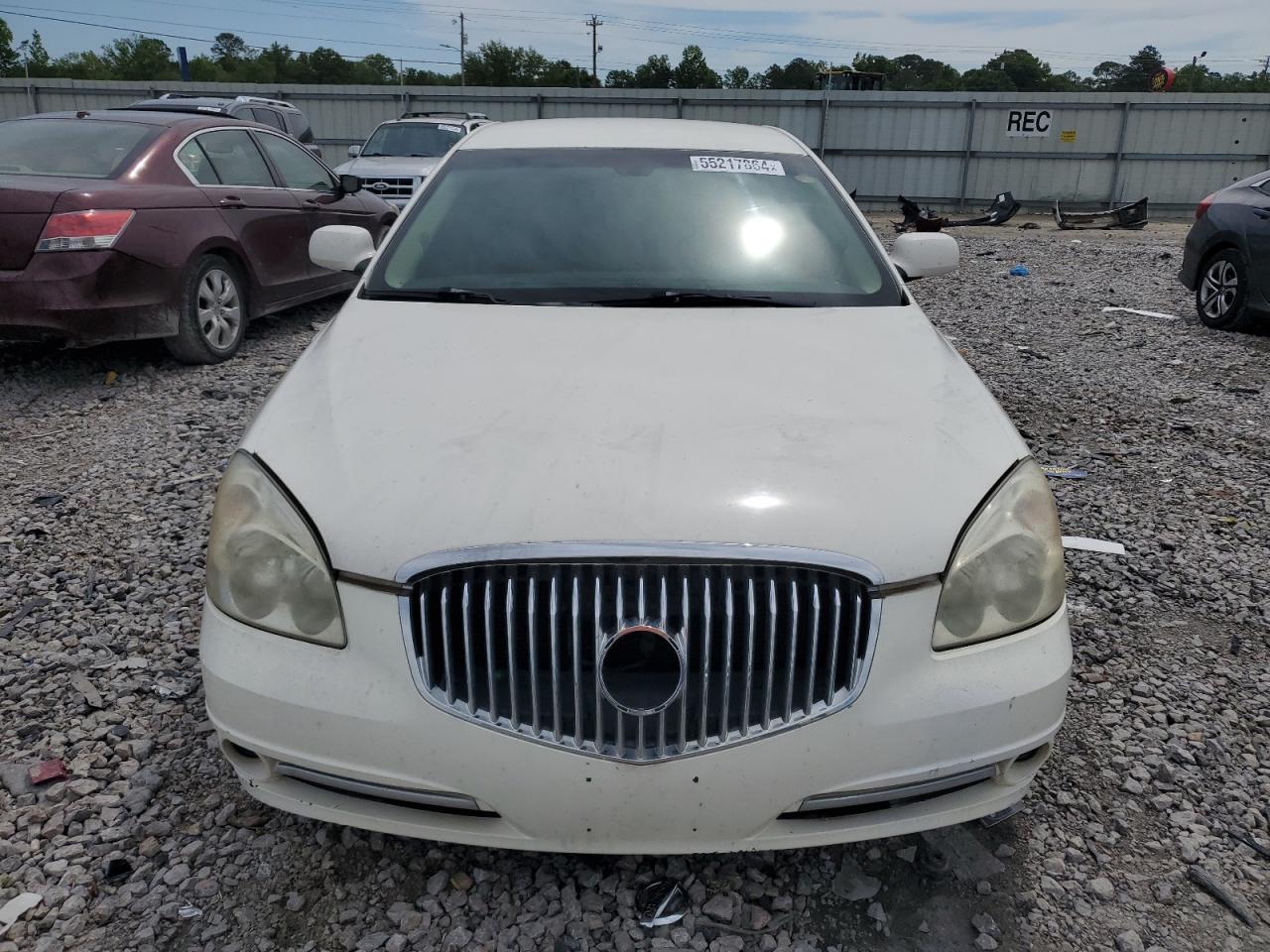 1G4HC5EM9AU129217 2010 Buick Lucerne Cxl