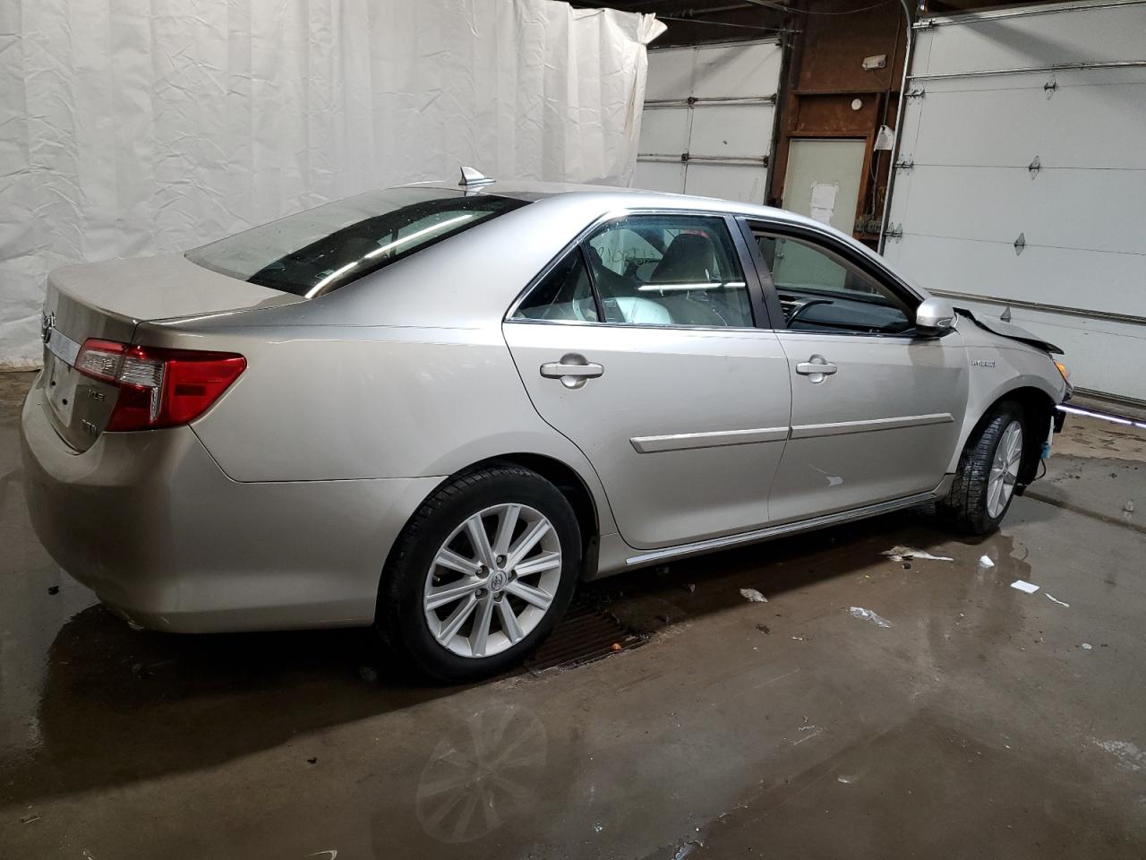 4T1BD1FK3EU129227 2014 Toyota Camry Hybrid