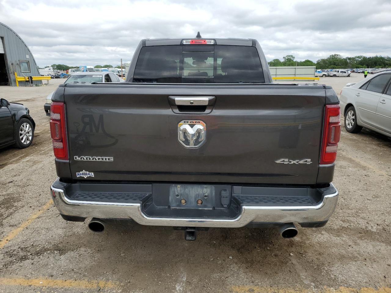 1C6SRFJTXKN702124 2019 Ram 1500 Laramie