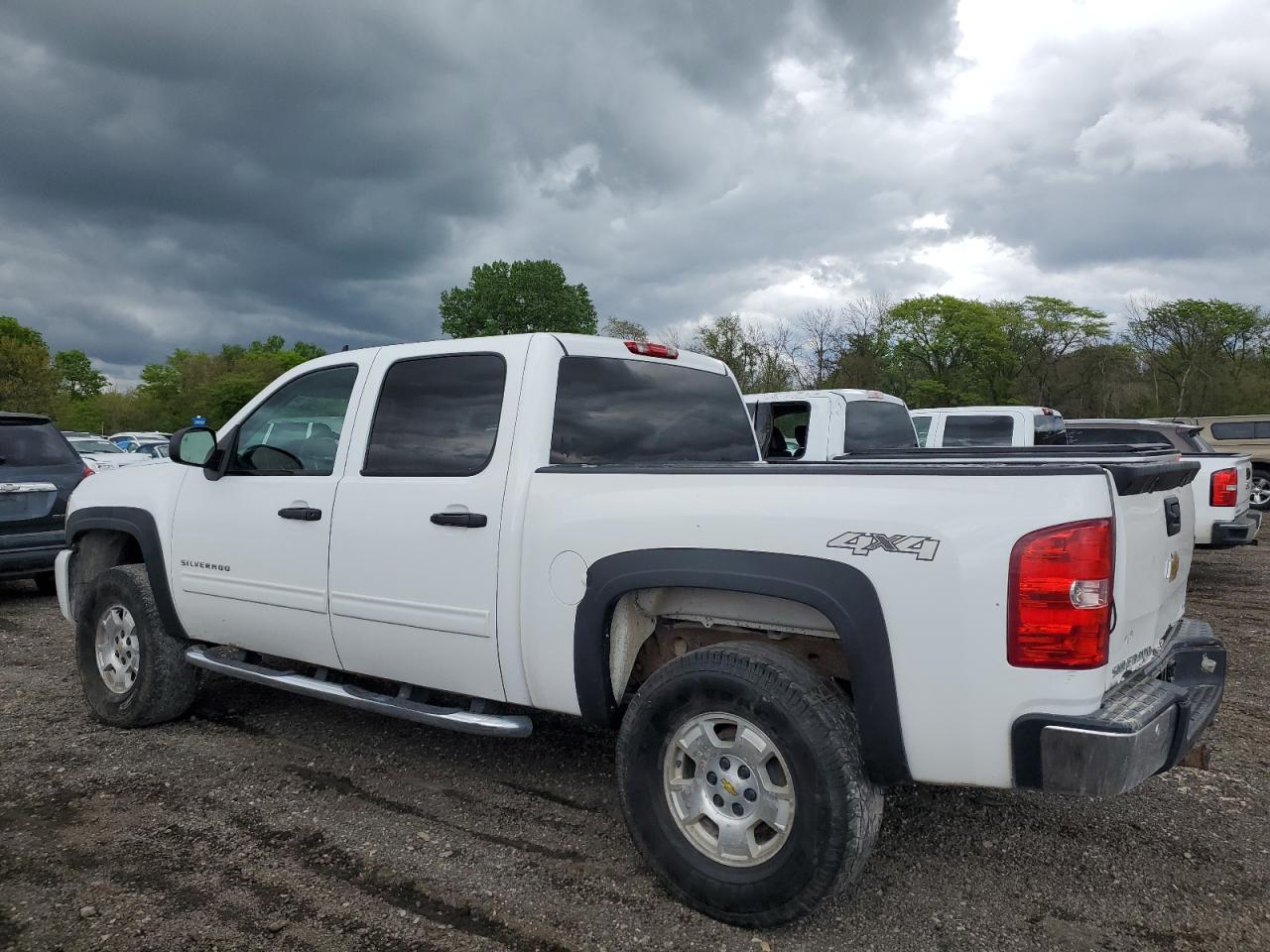 3GCPKSE71DG328507 2013 Chevrolet Silverado K1500 Lt