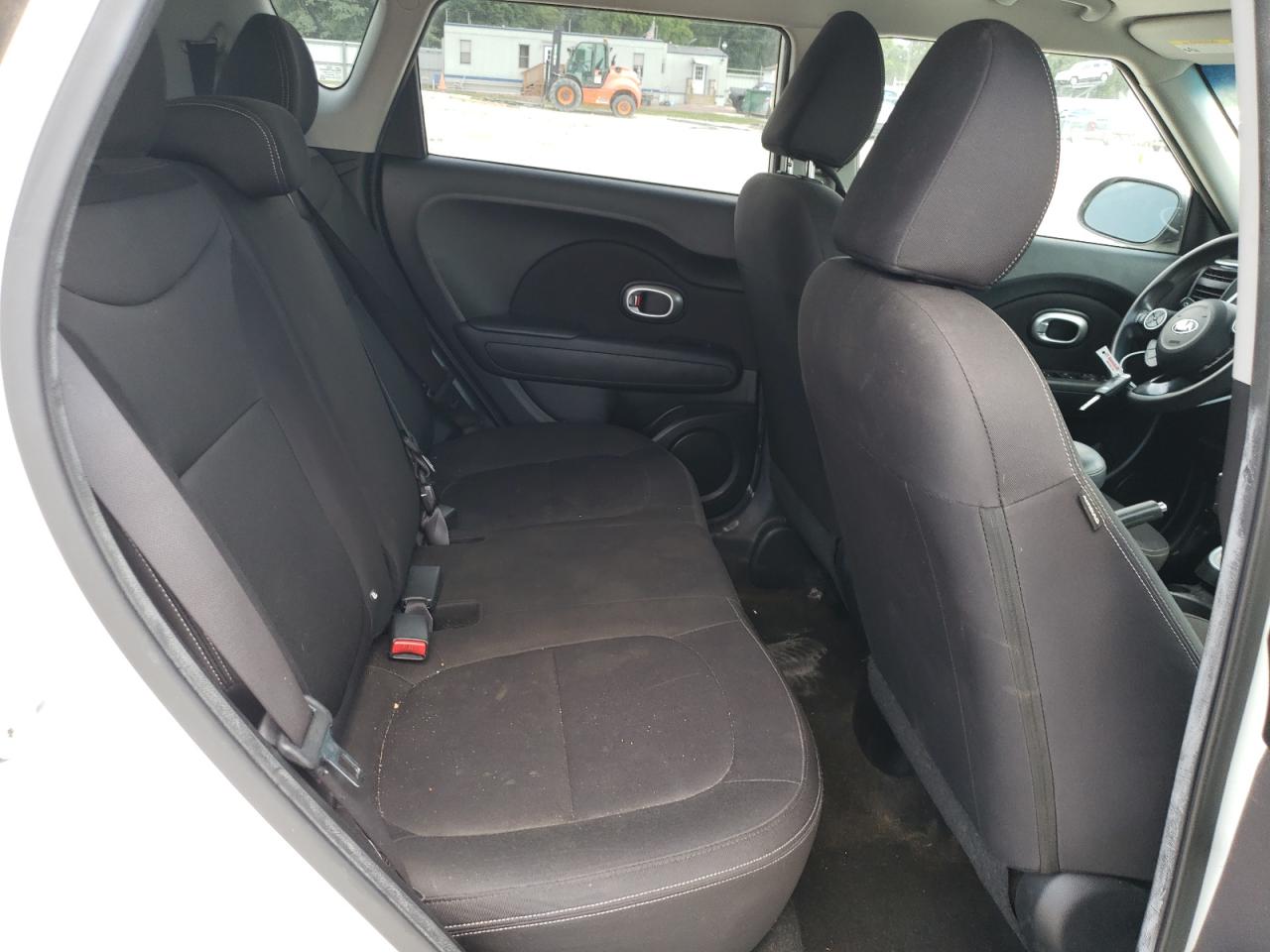 KNDJN2A2XF7138369 2015 Kia Soul