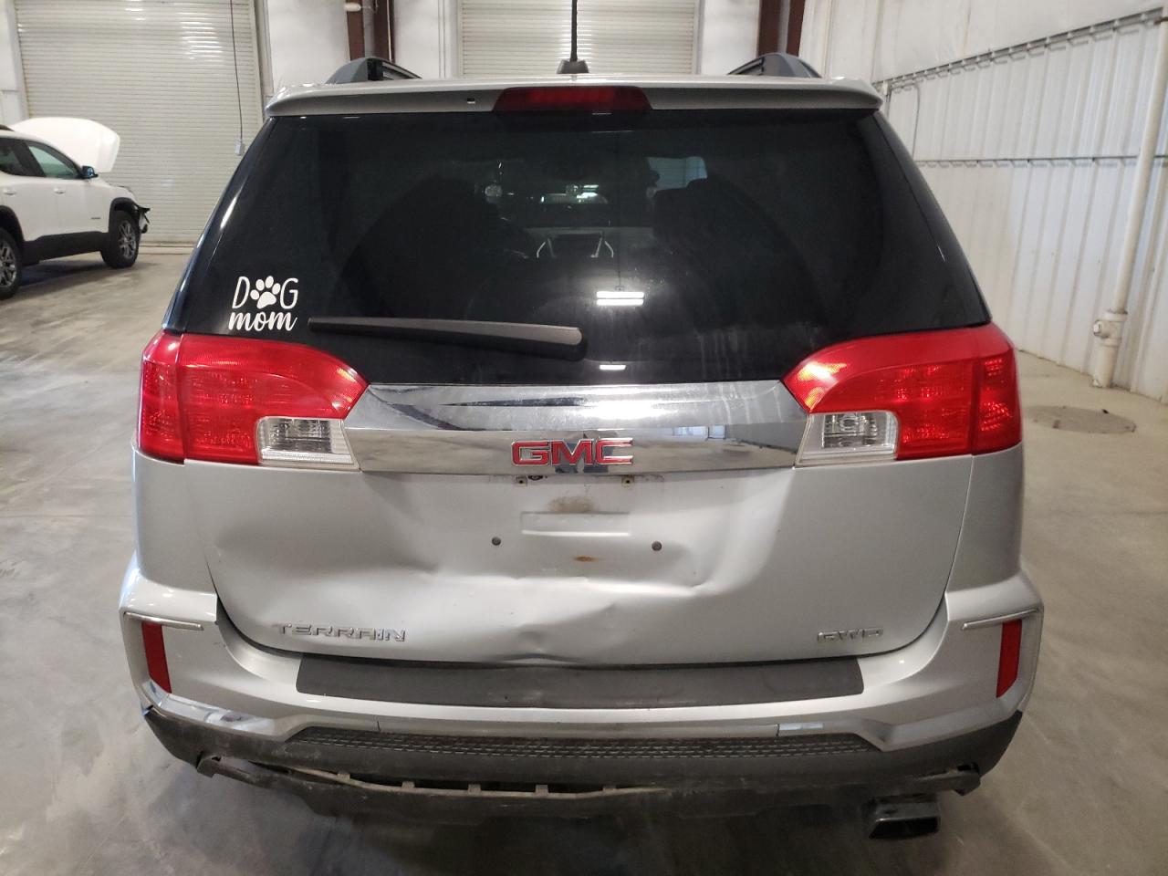 2GKFLUE36G6121276 2016 GMC Terrain Slt