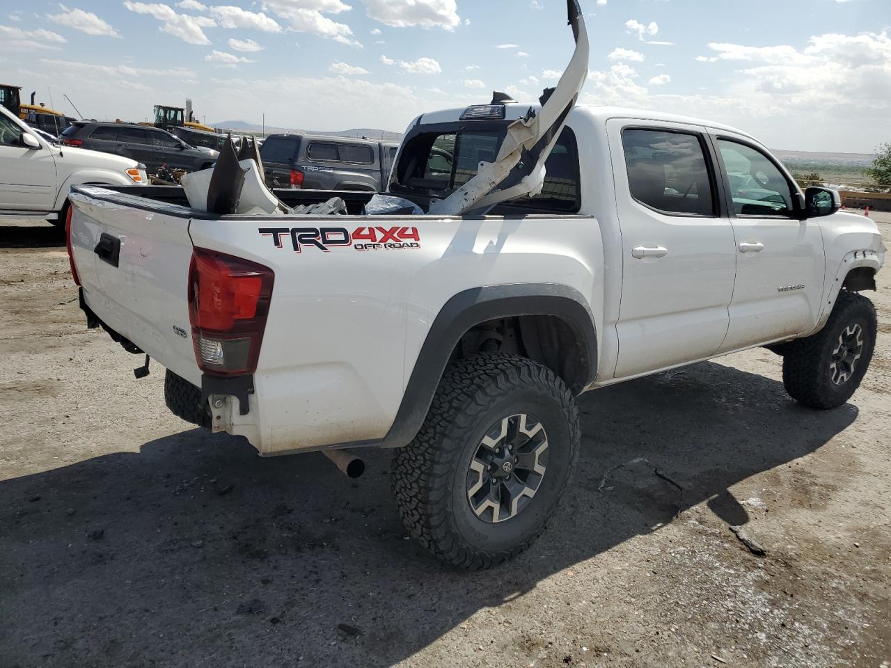 5TFCZ5AN3KX173273 2019 Toyota Tacoma Double Cab