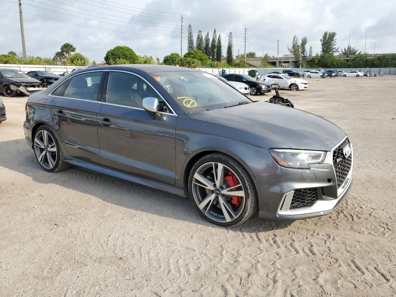 WUABWGFFXKA900285 2019 Audi Rs3