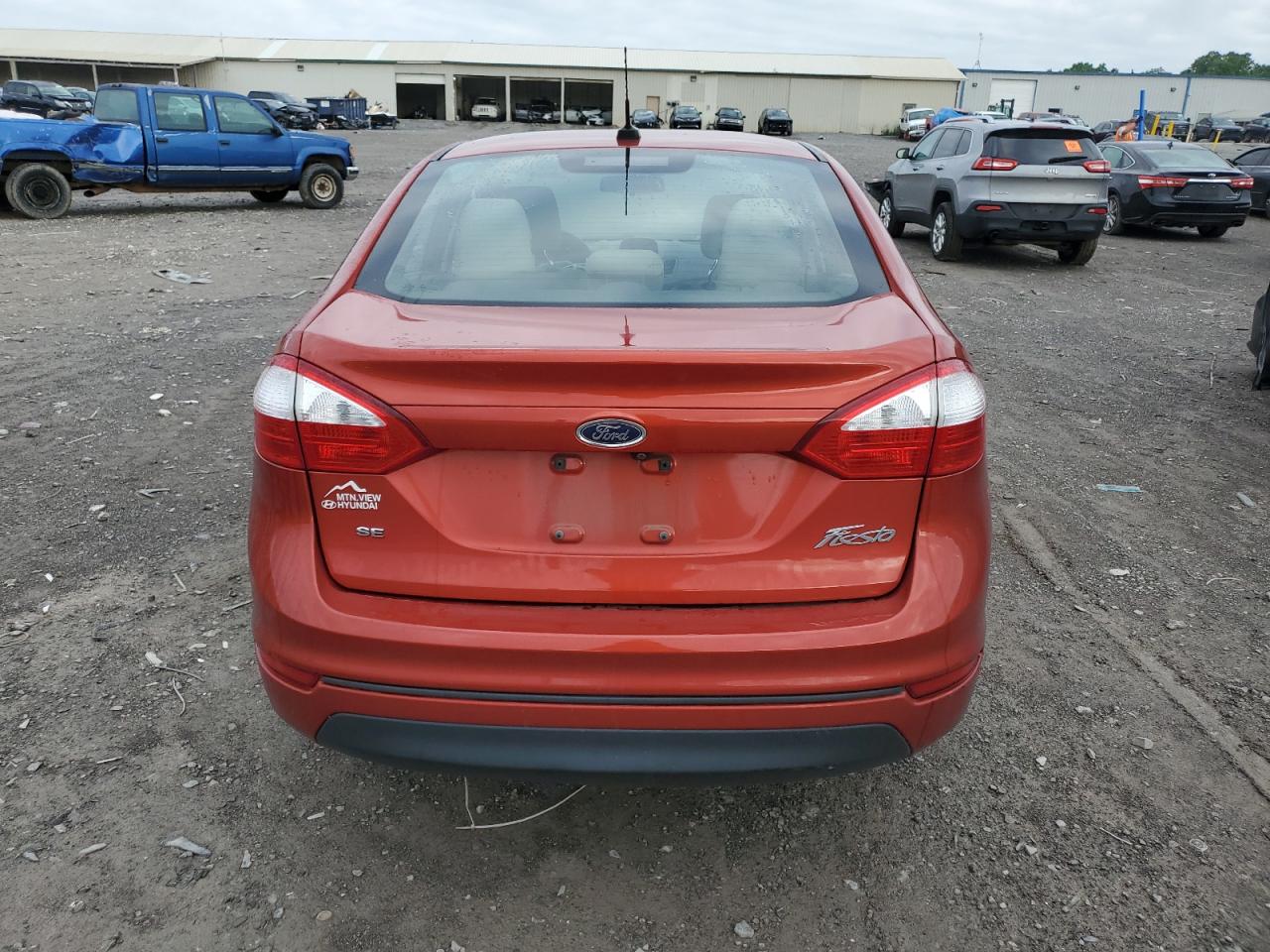 3FADP4BJ5JM116468 2018 Ford Fiesta Se