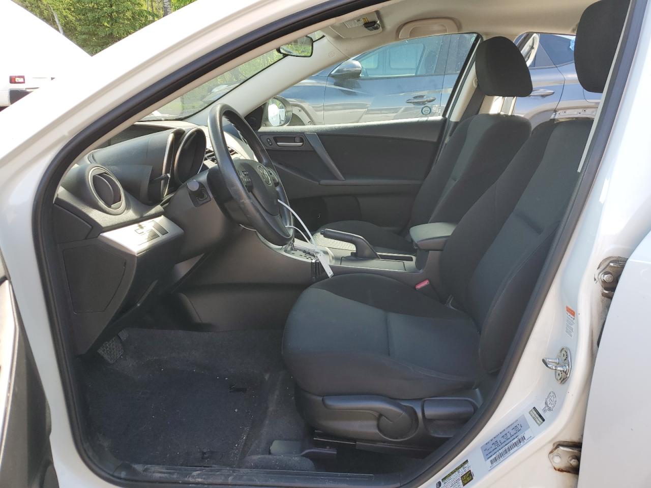 JM1BL1VFXB1405234 2011 Mazda 3 I