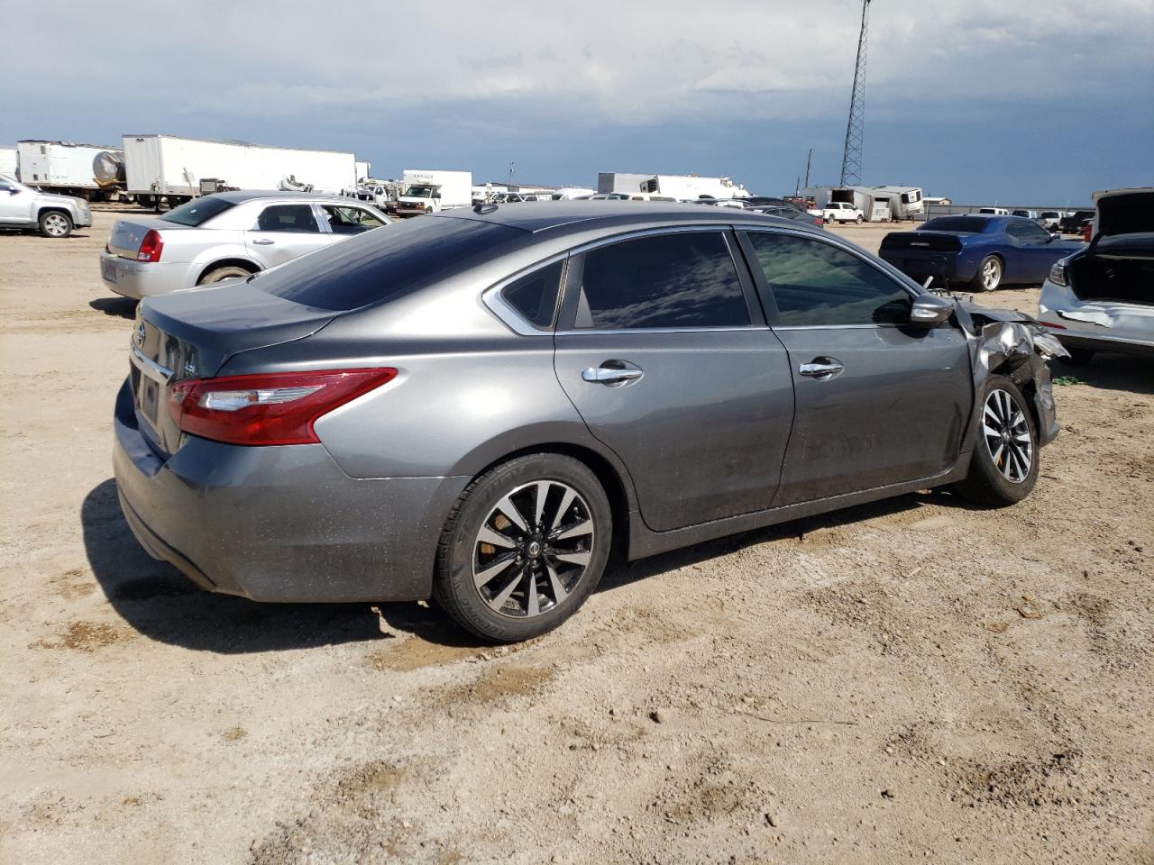 1N4AL3AP4JC189878 2018 Nissan Altima 2.5