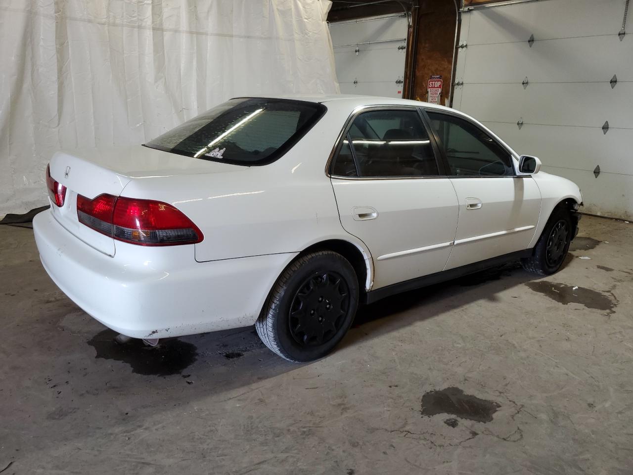 1HGCG66521A073009 2001 Honda Accord Lx