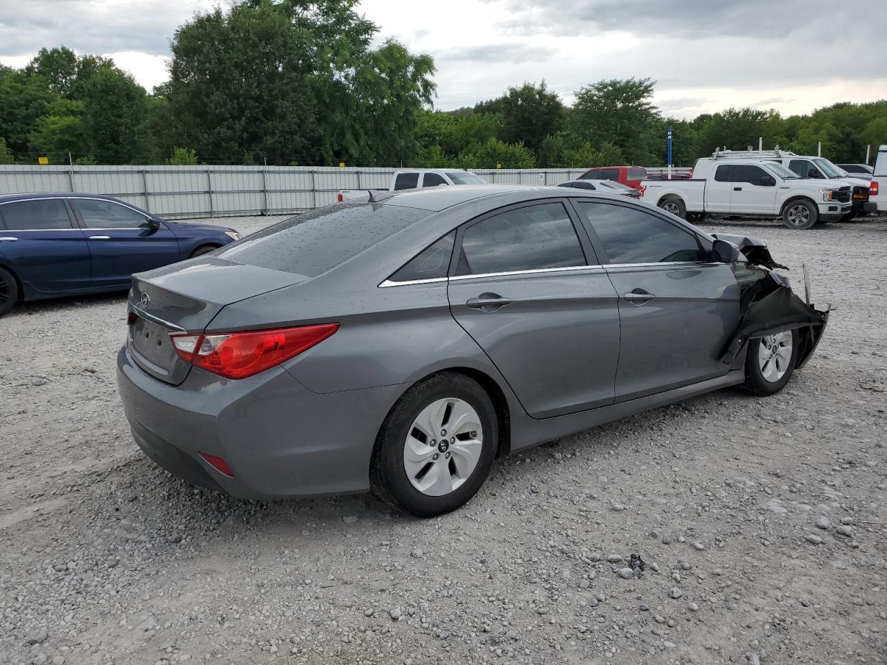 5NPEB4AC1EH806147 2014 Hyundai Sonata Gls