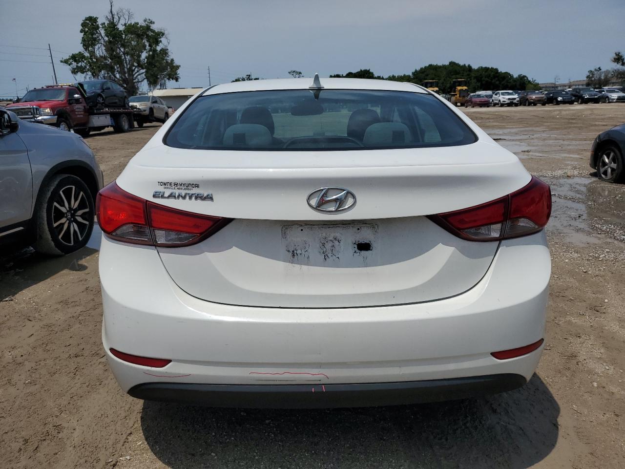 5NPDH4AE2EH467278 2014 Hyundai Elantra Se