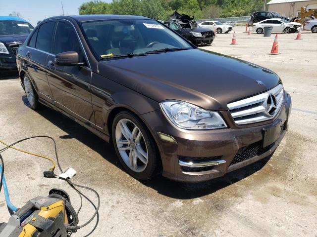 VIN WDDGF8AB6DA774027 2013 Mercedes-Benz C-Class, 3... no.4