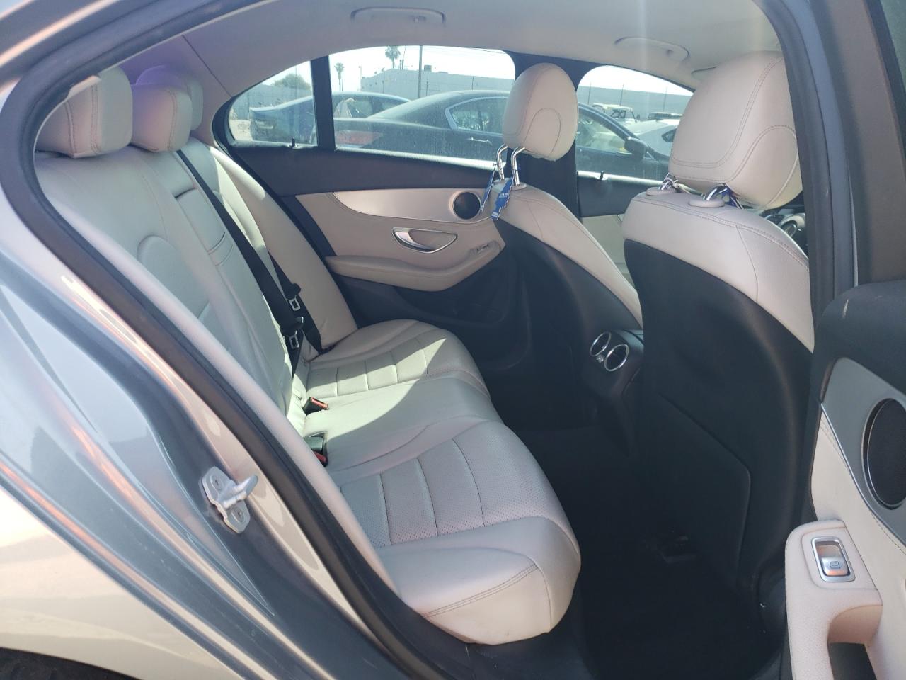 55SWF4KB6FU014511 2015 Mercedes-Benz C 300 4Matic