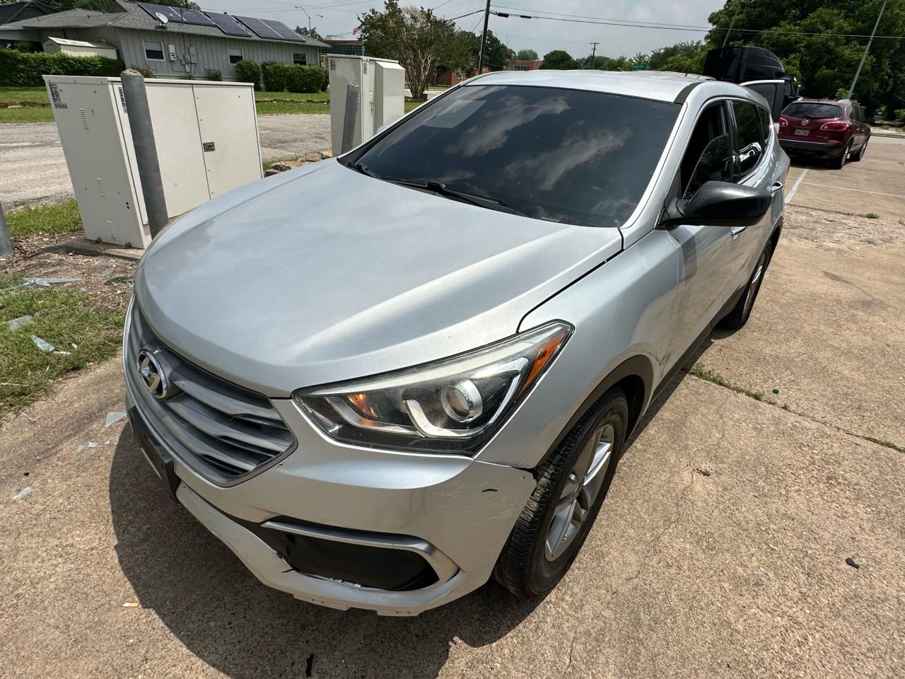 5XYZT3LB4JG525880 2018 Hyundai Santa Fe Sport