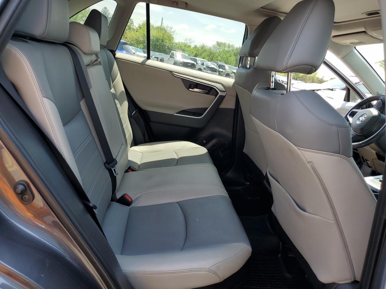 2T3DWRFV4LW081379 2020 Toyota Rav4 Limited