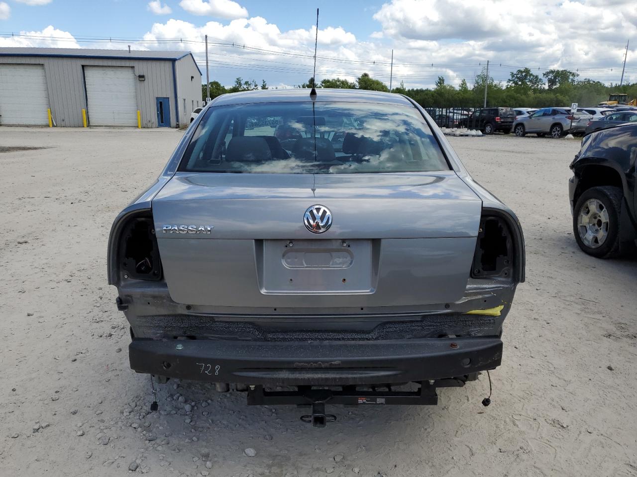 WVWMD63B84E212451 2004 Volkswagen Passat Gl